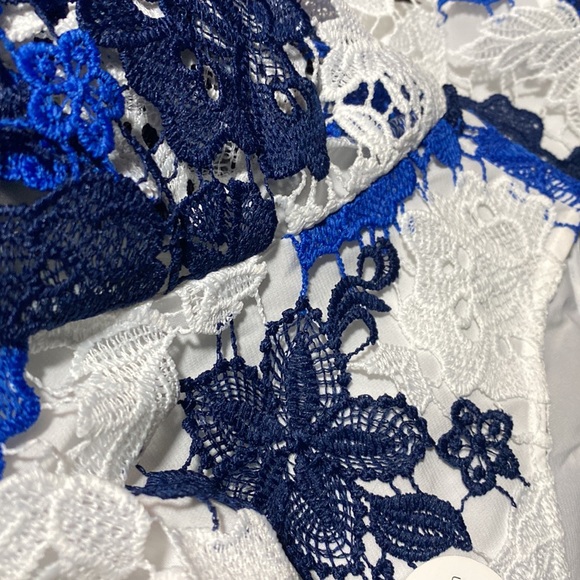 NWT Chico’s size 0 (size small) gorgeous lace lined blouse scalloped - Picture 5 of 7